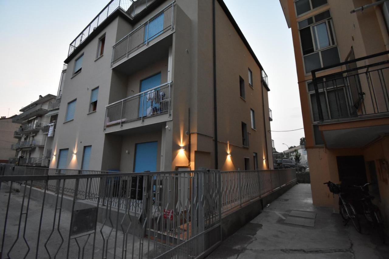 Casa Nives Lägenhet Sottomarina Exteriör bild